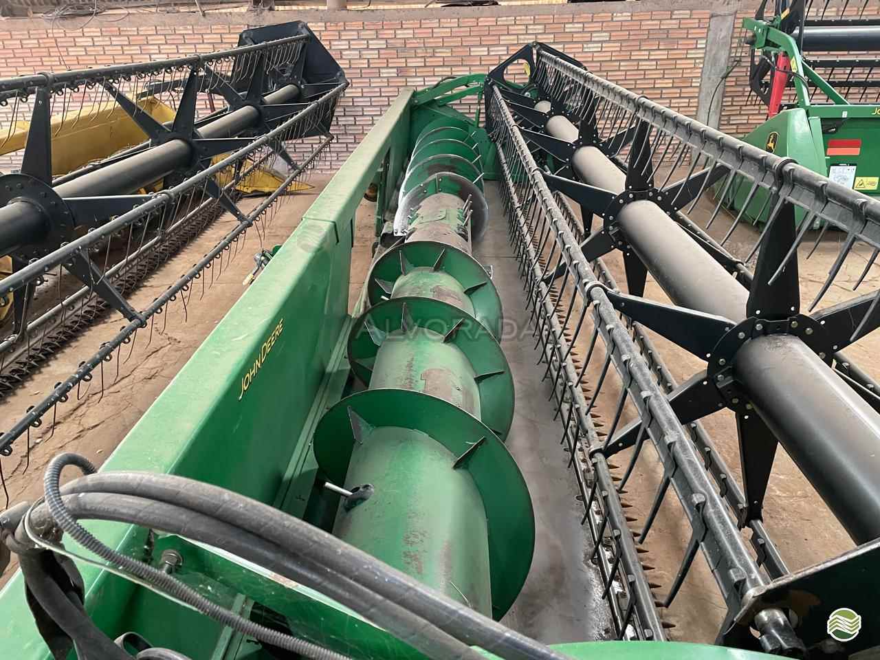 COLHEITADEIRA JOHN DEERE JOHN DEERE 1470 Alvorada - John Deere SAO BORJA RIO GRANDE DO SUL RS